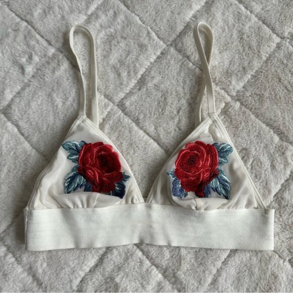 Victoria's Secret PINK | Cream Embroidered Triangle Bralette | Size Extra Small - Picture 3 of 13